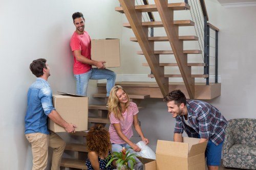 Removals van service for homes in Hounslow